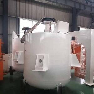 Aerated concrete pouring machine